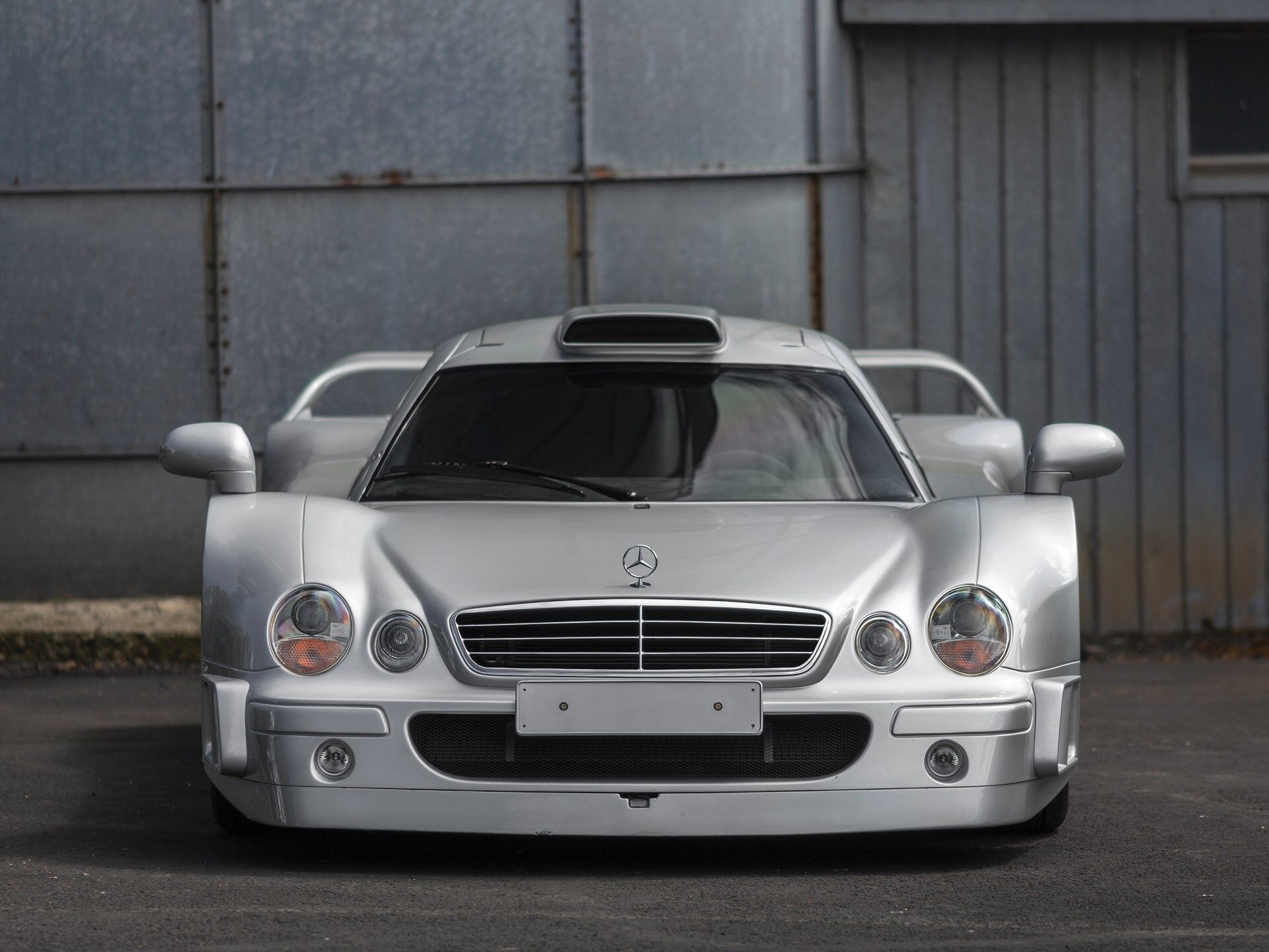 Mercedes-Benz AMG CLK GTR MAN MAN 01