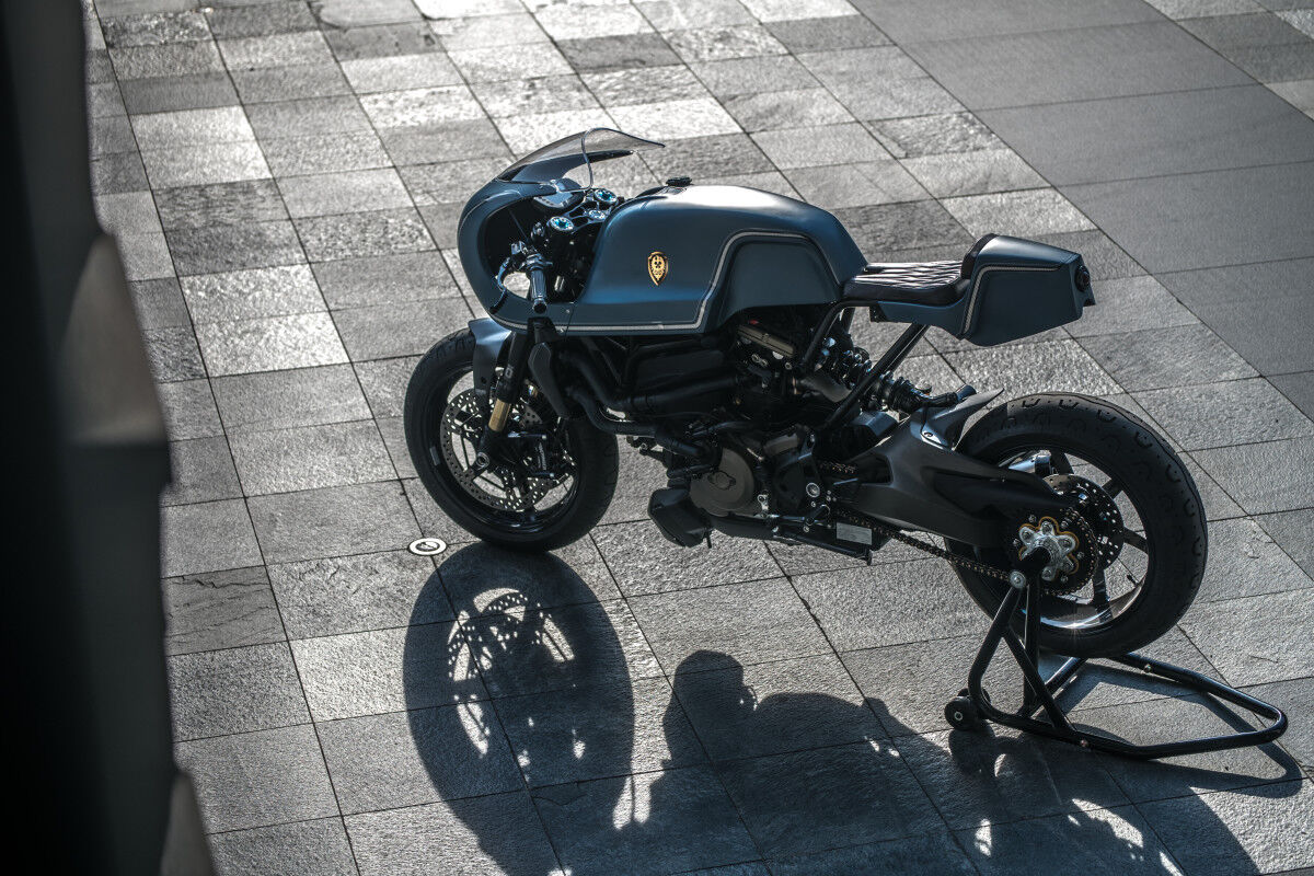 custom ducati MANMAN