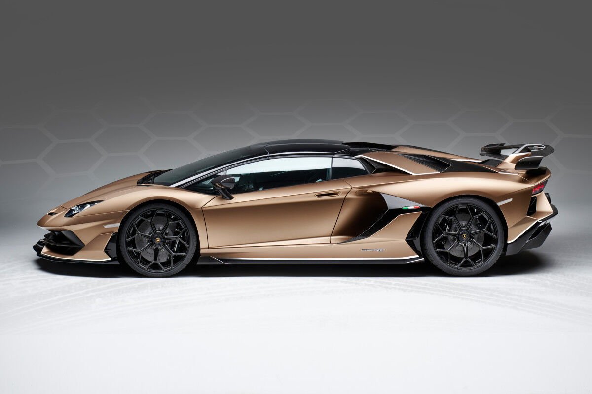 Lamborghini Aventador MAN MAN