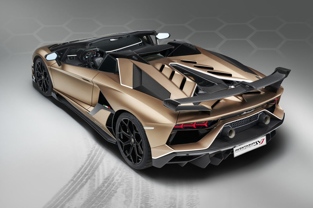 Lamborghini Aventador MAN MAN