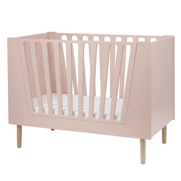 roze kinderbed