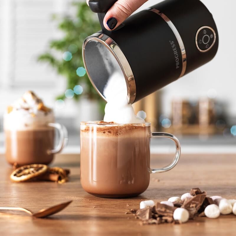 Action chocolademelk-maker