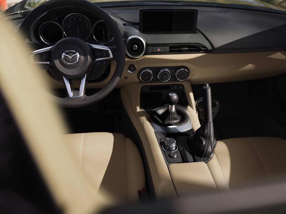 mazda mx-5 interieur