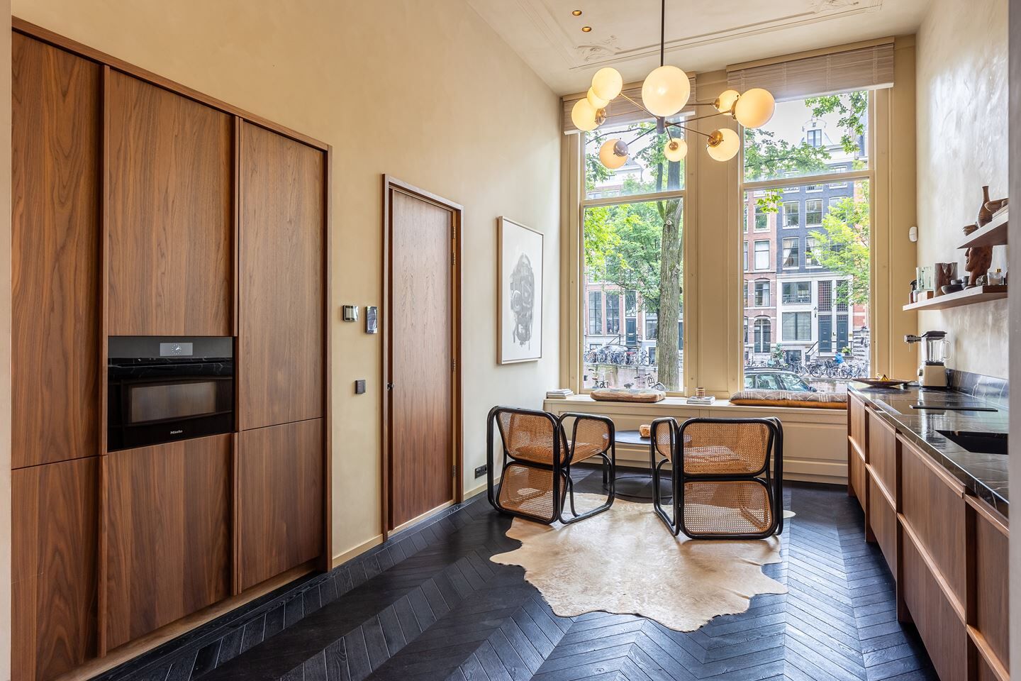 woning visgraatvloer herengracht te koop