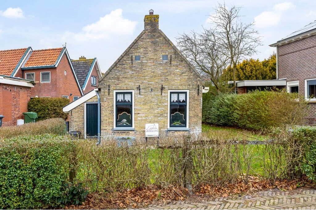 Vrijstaand mini-huisje voor €115.000 te koop (Funda) | MAN MAN