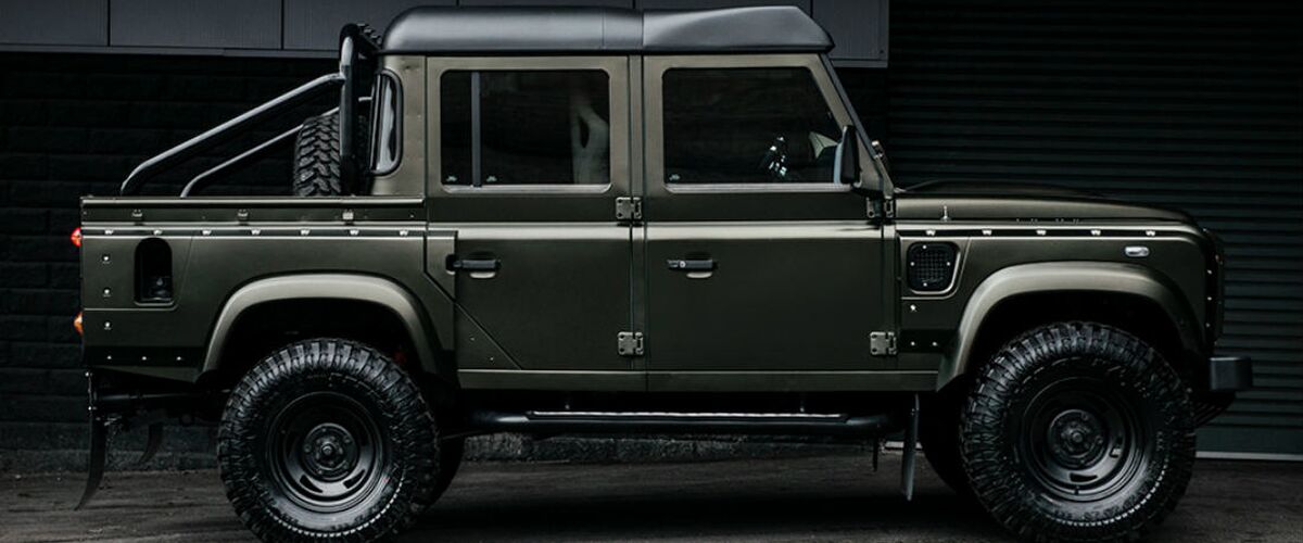 De Khan Defender Pick-up van Land Rover is de ultieme terreinwagen