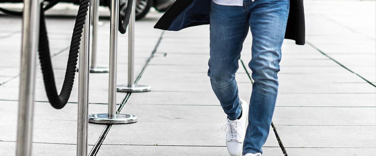 De ultieme denim guide voor de lente en zomer