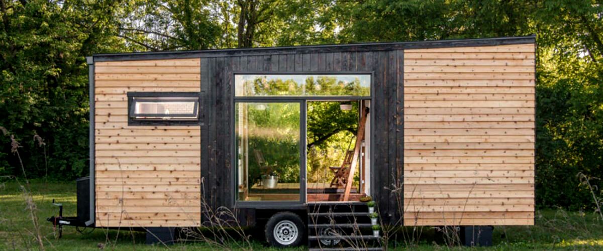 Dit tiny house heeft alles wat je nodig hebt