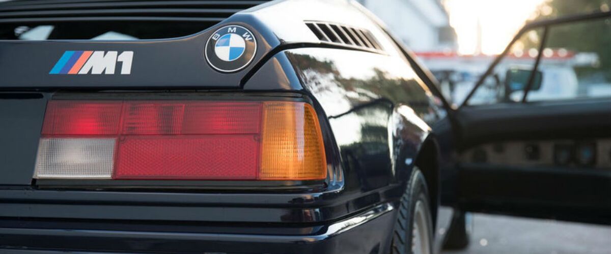 Deze koningsblauwe BMW M1 is een zeldzame supercar