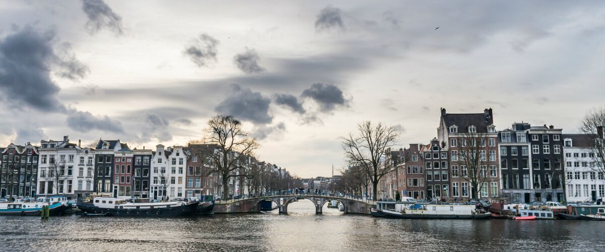 Hoe makelaars in Amsterdam een half miljard euro aan lucht verkochten