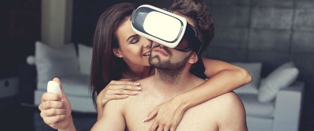 Ruil jij jouw computerscherm in voor een VR-bril om porno te kijken?