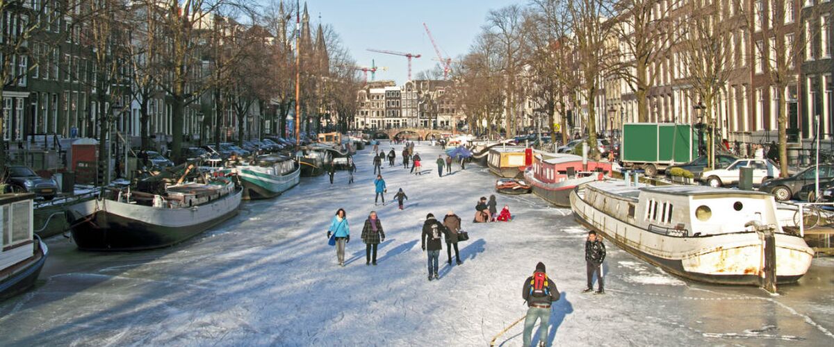 We kunnen mogelijk binnenkort schaatsen op de Amsterdamse grachten