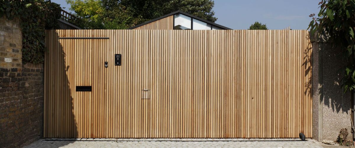 Deze Londense woning is het bewijs dat minimalisme een kracht kan zijn