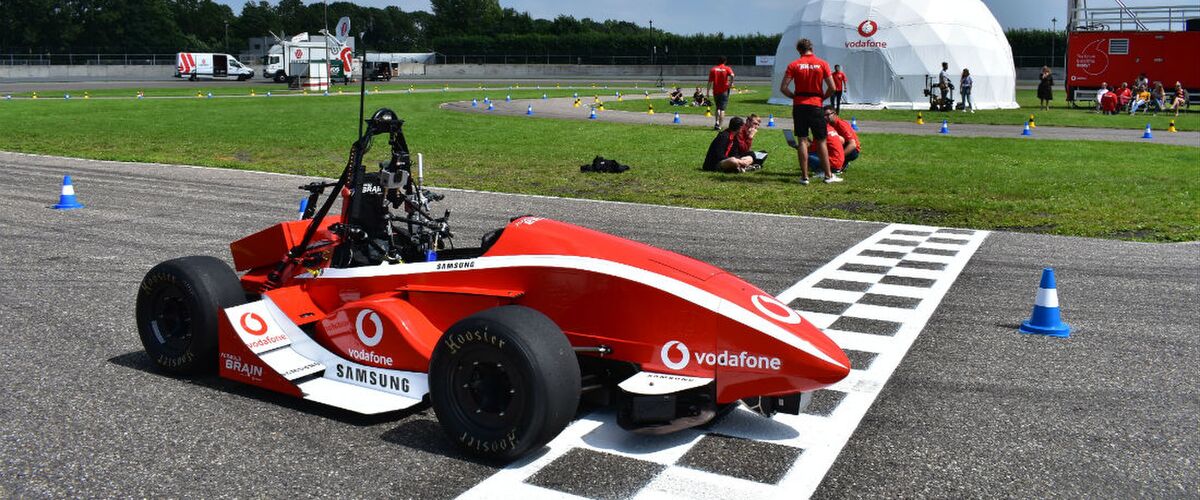 Zien: deze raceauto wordt bestuurd met alleen je hersenen