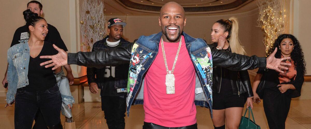 Floyd ‘Money’ Mayweather showt zijn nieuwe horloge van $18 miljoen