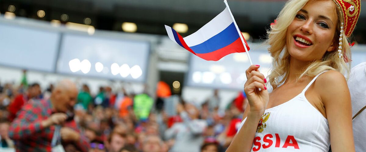 Fifa hekelt cameramannen die de mooiste vrouwen van het WK in beeld brengen