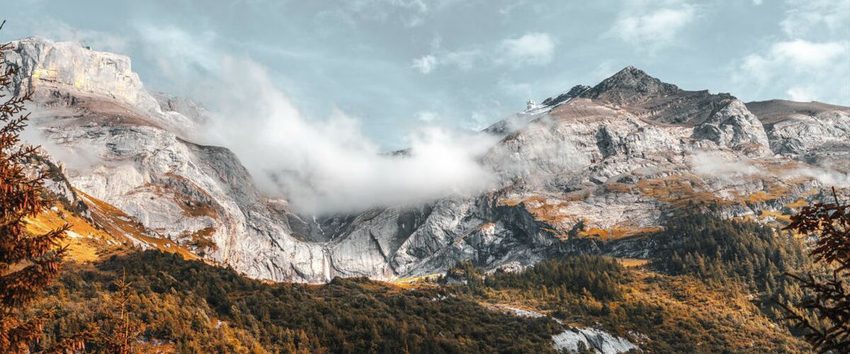 Deze 10 vakantiebestemmingen laten jou de mooiste kant van de herfst zien