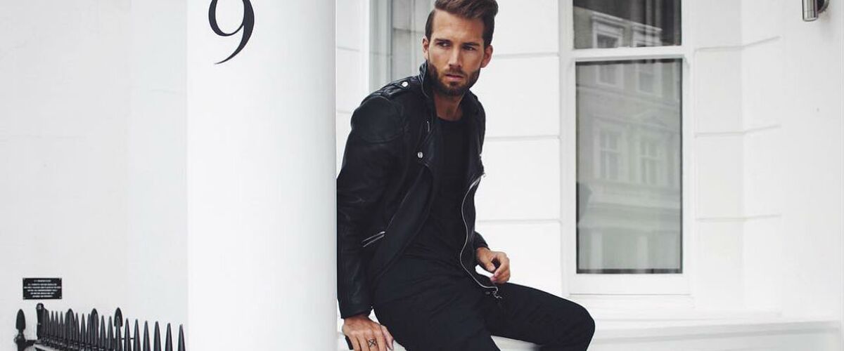 Dit zijn de stijlvolste all-black outfits voor de man