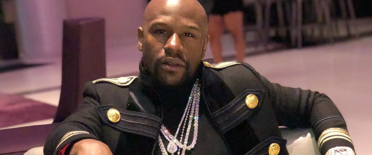 Floyd Mayweather is niet langer ‘rijkste sporter ter wereld’