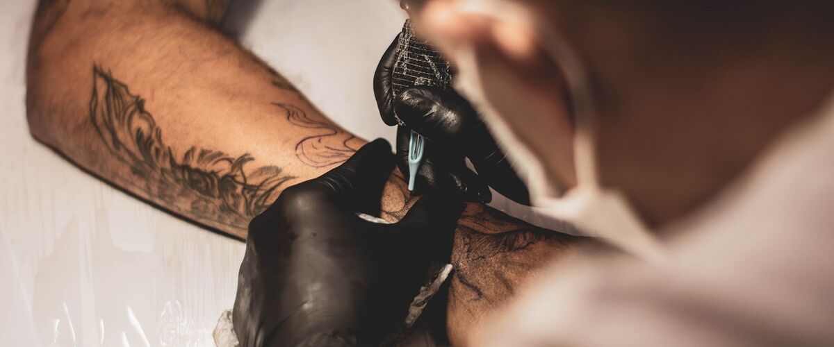 Tattoo verwijderen? Dit zijn de verschillende manieren