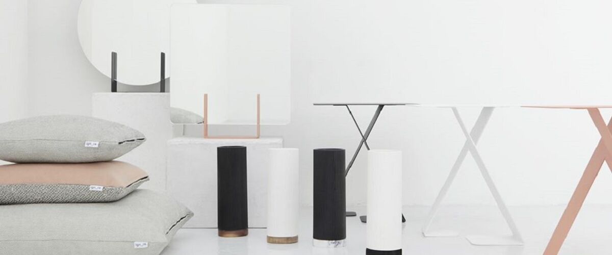 Amsterdamse designstudio Ignore lanceert minimalistische meubels en interieur accessoires