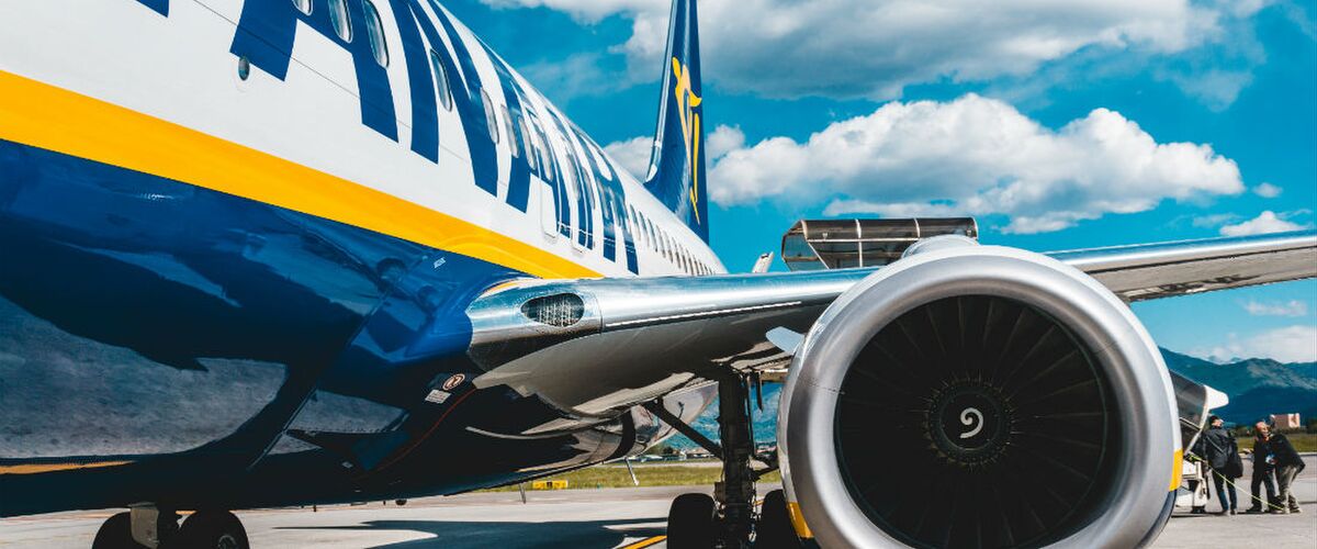 Ryanair komt met mega goedkope tickets om het Nederlandse weer te ontvluchten