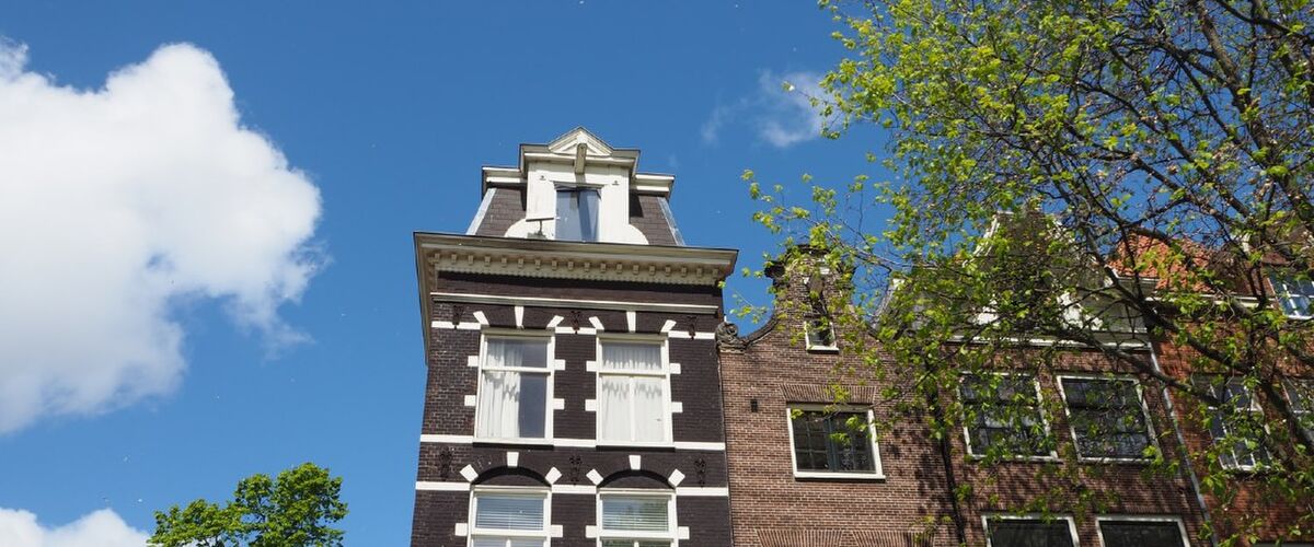 Hoeveel geld kan ik bij de bank lenen om een nieuw huis te kopen?