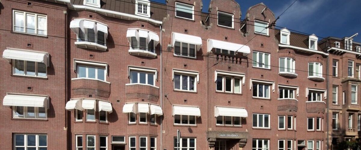 Dit abnormaal luxe appartement in Amsterdam kost je €12.500,- huur per maand