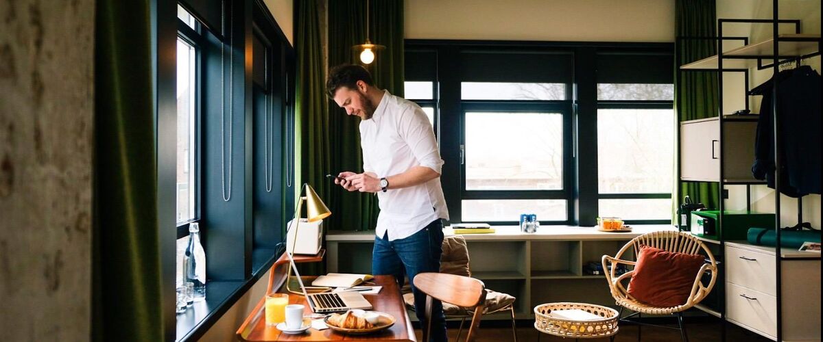 Je kan nu bij Hotel V een kamer huren als home office