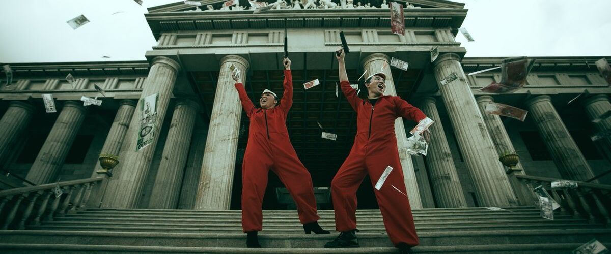 Bruidspaar laat geniale La Casa de Papel-fotoshoot houden