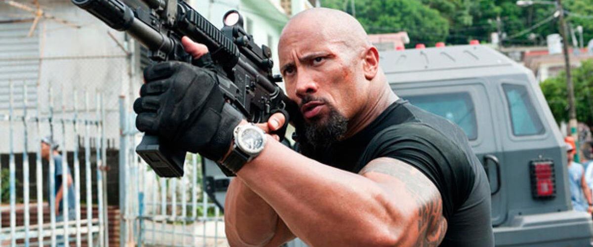 Dwayne Johnson maakt fans warm met foto van één van de duurste Netflix films