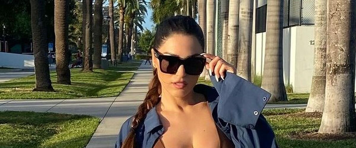 Yolanthe gaat in bikini over straat en deelt de beelden op Instagram