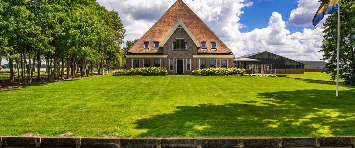 Funda parel: deze miljoenen woonboerderij is een absolute droomwoning