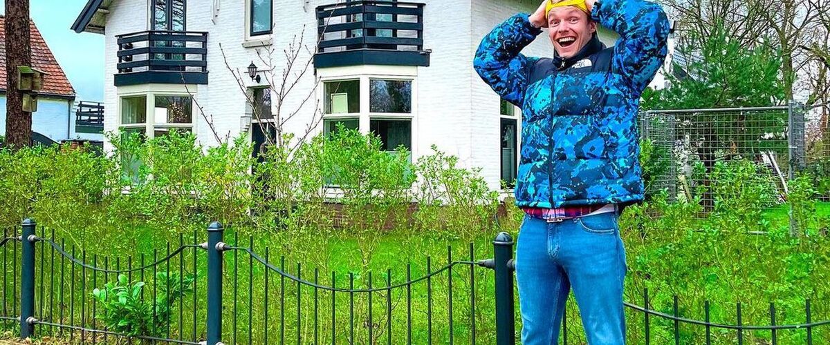 Enzo Knol koopt op jonge leeftijd al een dikke villa