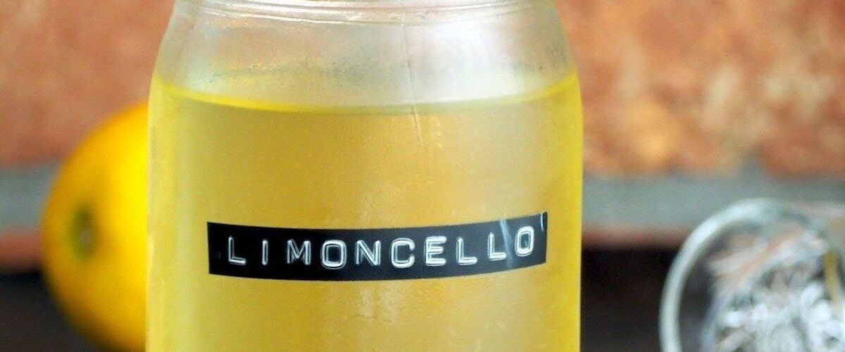 Zelf limoncello maken: zo gaat het je lukken