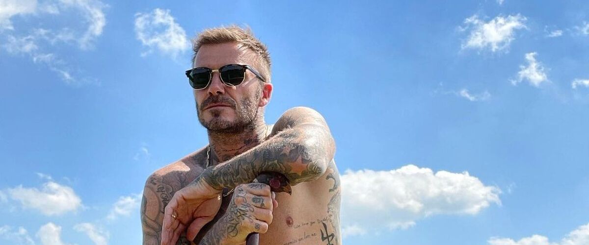 David Beckham bewijst dat je nooit te oud bent voor een strakke sixpack