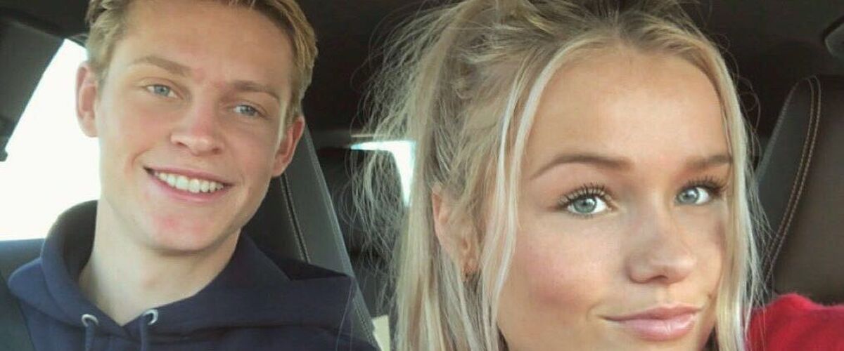 De twee reusachtige auto’s van Frenkie de Jong