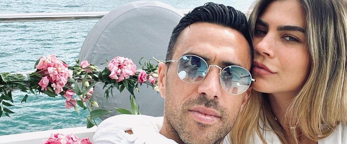 De vrouw van PSV’er Eran Zahavi is een van de knapste WAG’s van Nederland