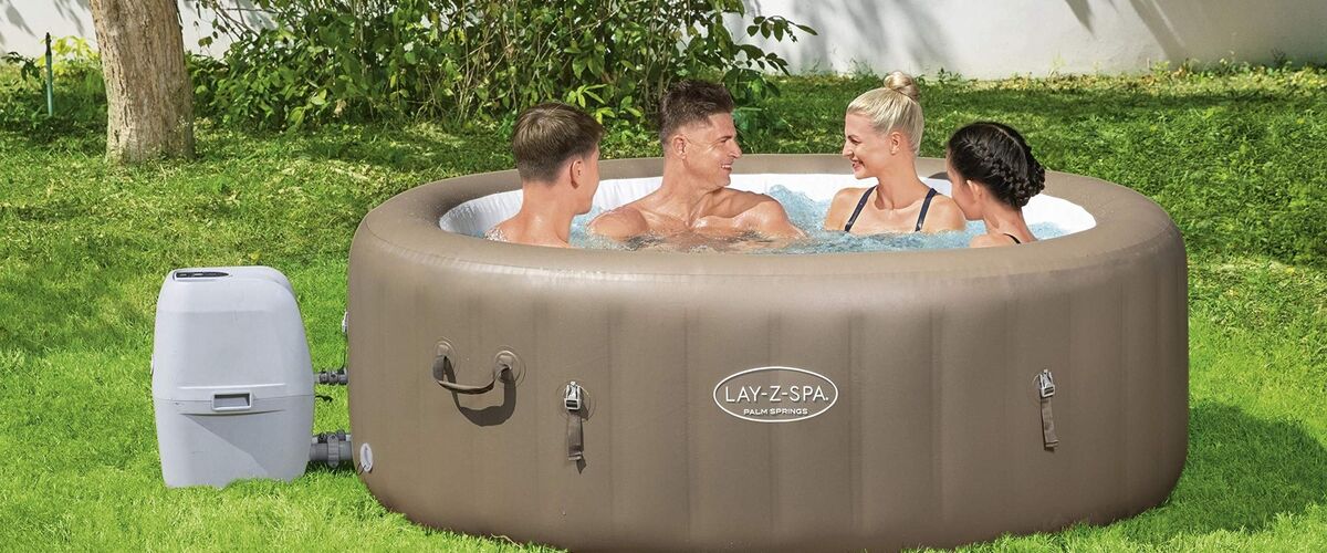 De Lidl stunt met een spotgoedkope opblaasbare jacuzzi voor 6 personen