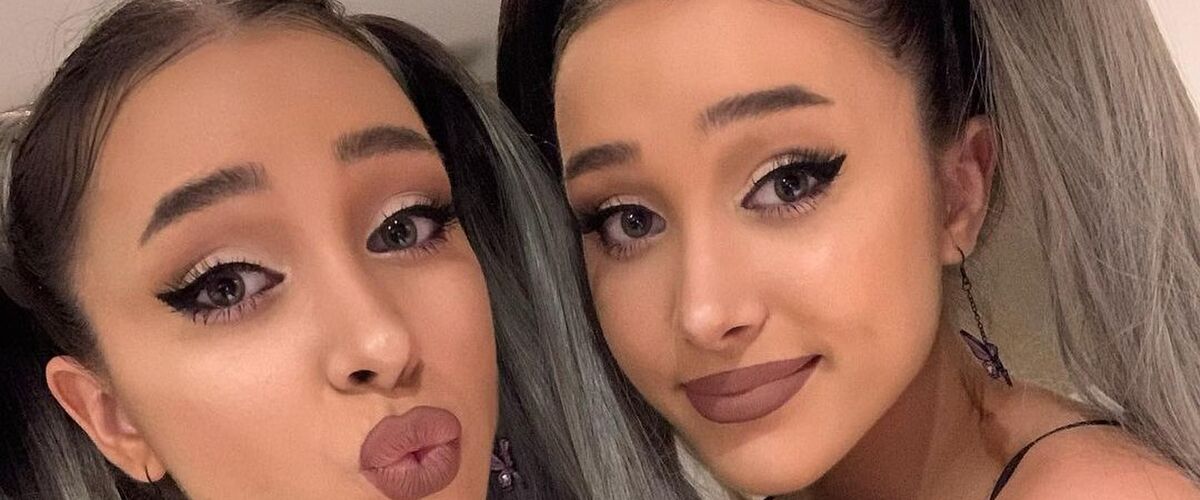 Deze identieke tweeling lijkt een-op-een op zangeres Ariana Grande