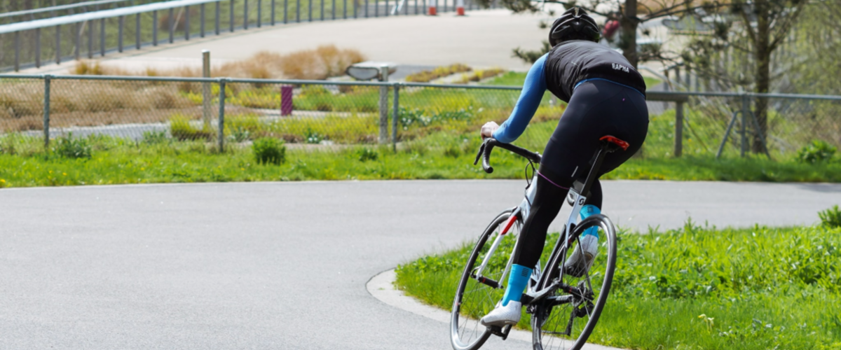 Hardlopen of fietsen: wat is beter voor je?