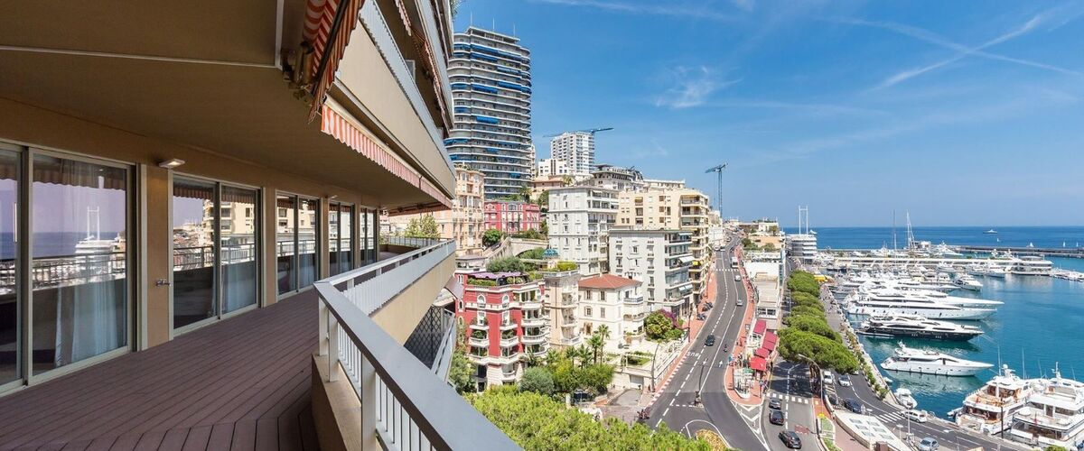 Dit penthouse met uitzicht op Circuit Monaco staat nu te koop