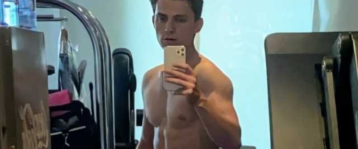 Zo kwam Tom Holland in 6 weken tijd 7 kg spiermassa aan voor zijn rol als Spider-Man