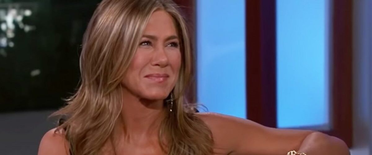 Jennifer Aniston bewijst met nieuwe fotoshoot dat leeftijd slechts een getal is