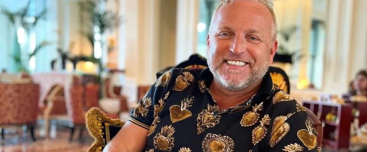 Gordon laat op Instagram zijn nieuwe woning in Dubai zien