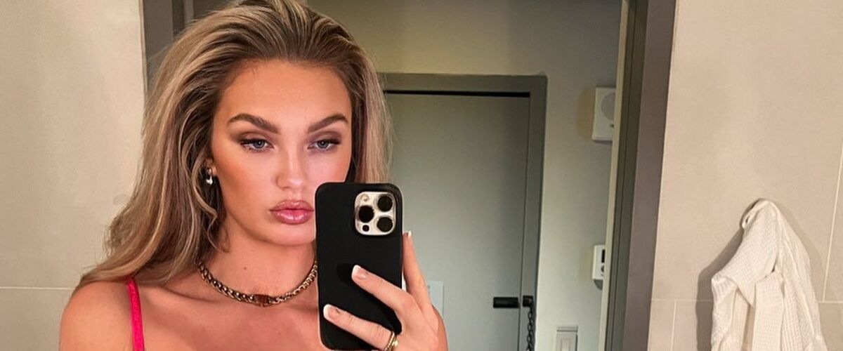 Romee Strijd plaatst uitdagende lingeriefoto op Instagram