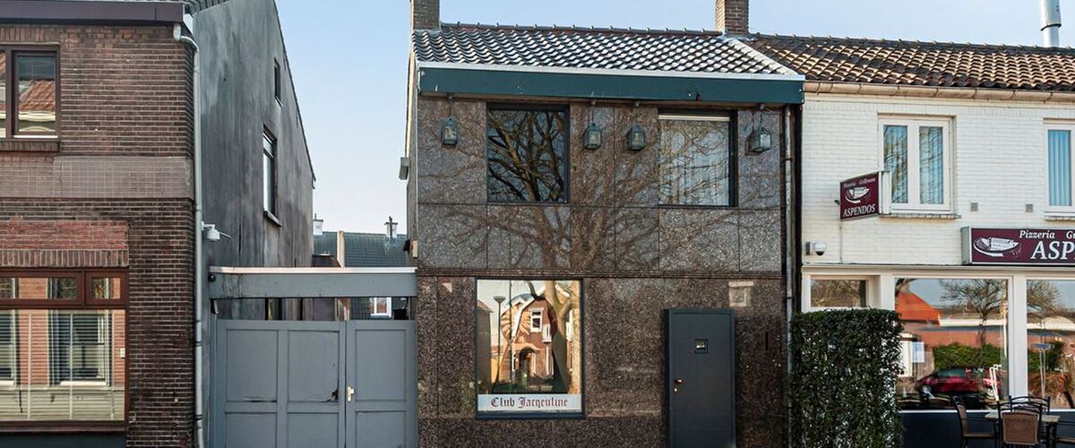 Unieke Funda-vondst: Brabantse woning met heerlijk bruin café staat te koop