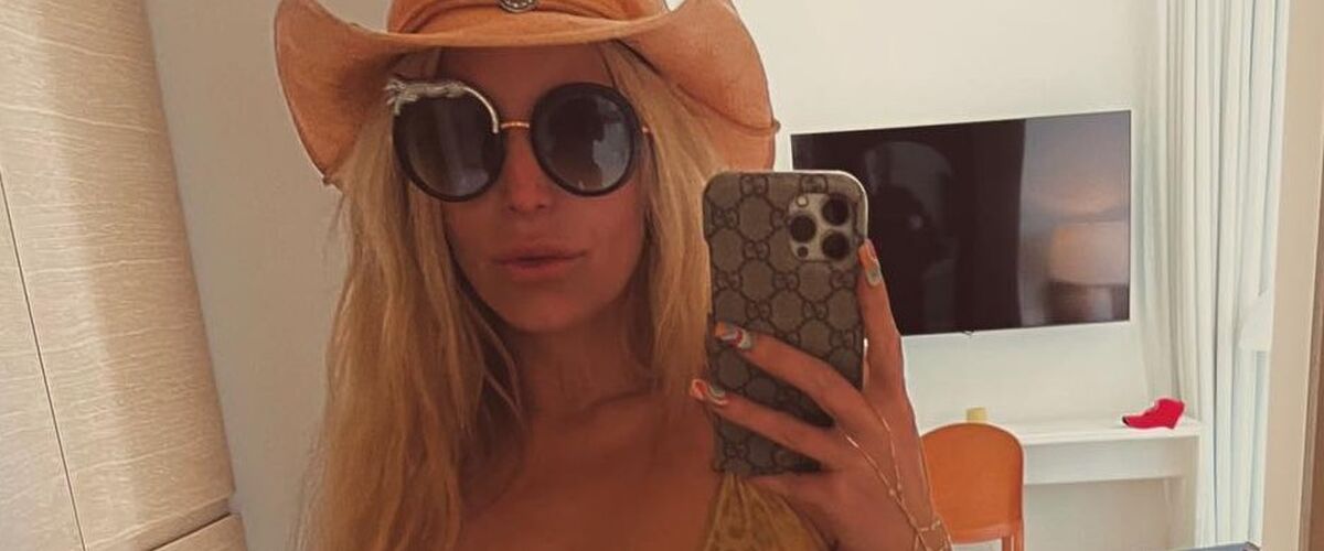 Jessica Simpson valt 45 kg (!) af en voelt zich weer de oude in een bikini