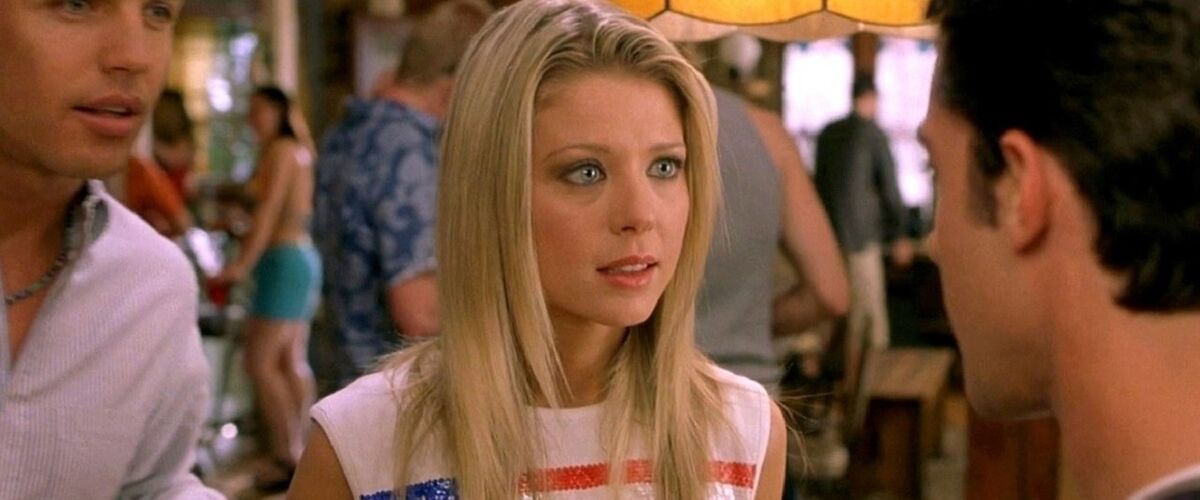 American Pie-actrice Tara Reid zet gewaagde foto’s van vroeger op Instagram