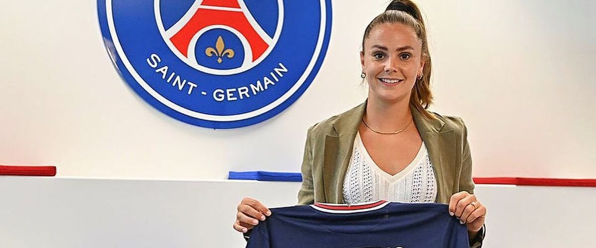 Het megasalaris van Lieke Martens bij Paris Saint-Germain